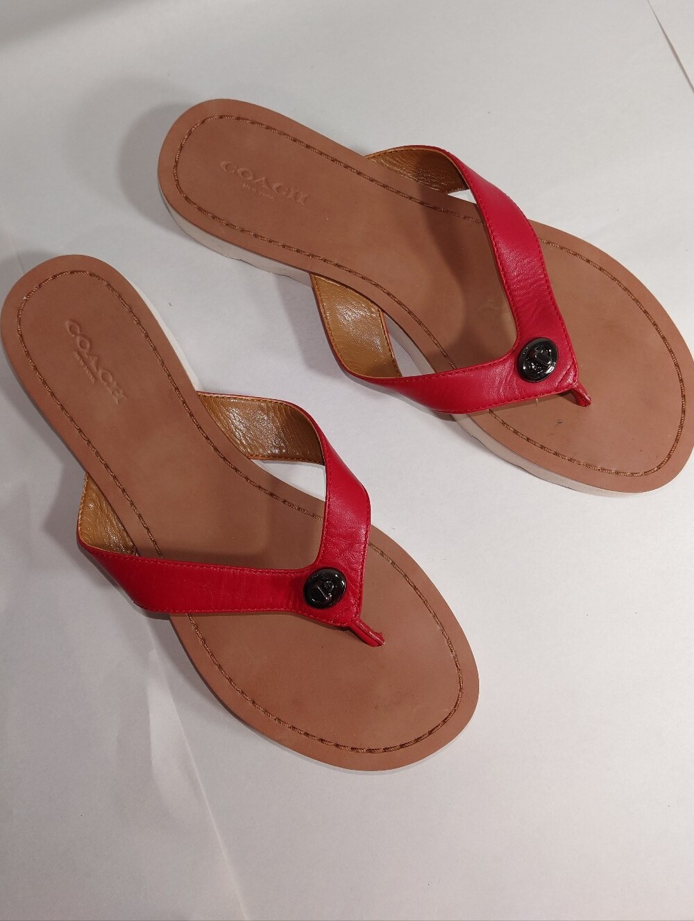 Coach Coral Pink Leather Flip Flop Sandals Size 8.5